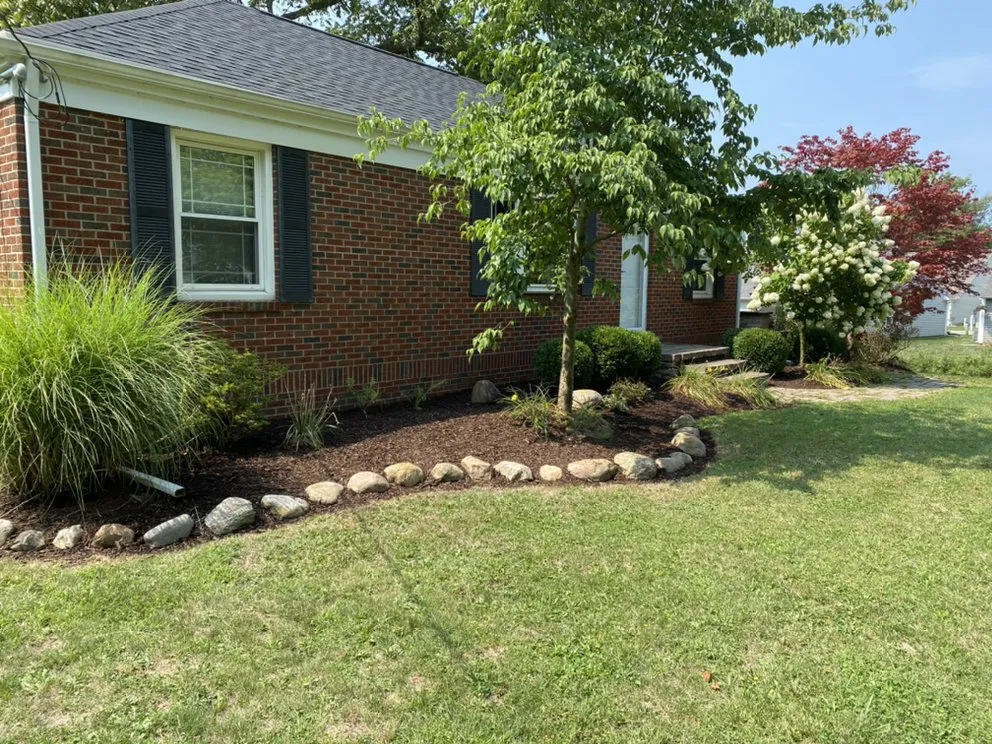 Top-rated landscape installation experts serving Avon, OH - Mueller Lawncare