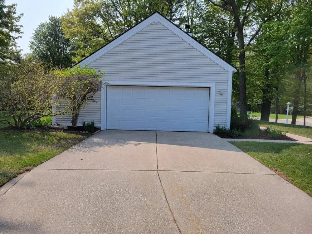 Trusted outdoor landscaping experts serving West Olive, MI - Mueller's Lawn Care