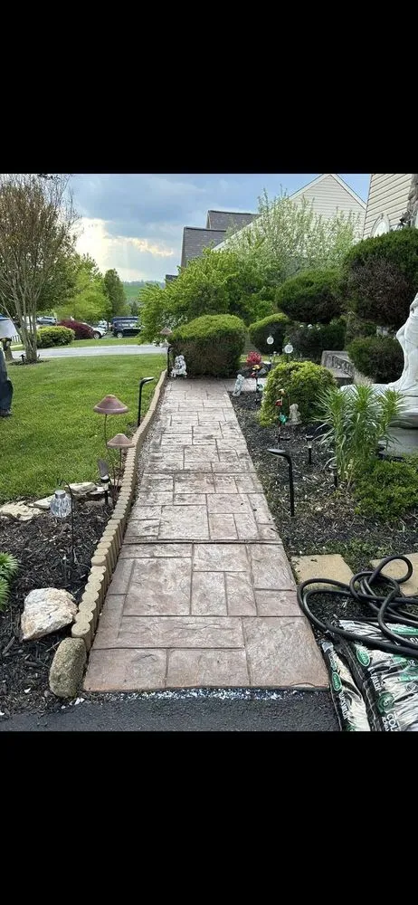 Custom yard cleanup service in Dover, PA - Mulato & Sons Landscaping