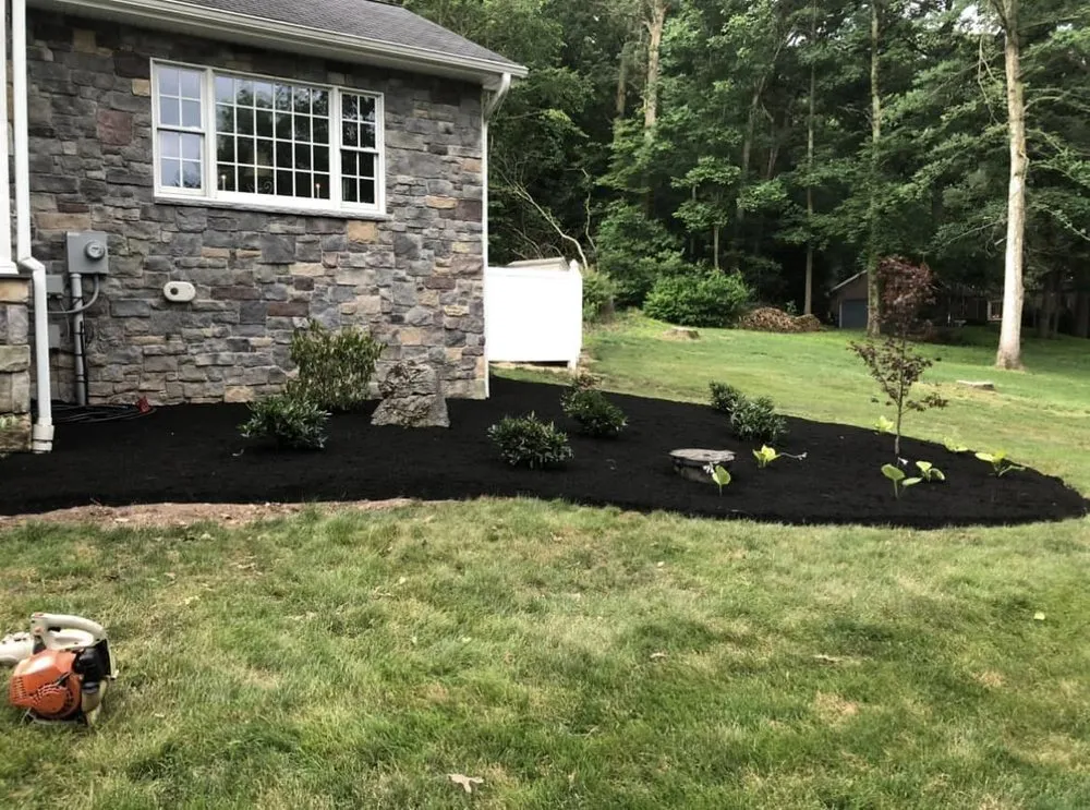 Reliable yard cleanup service experts serving Dover, PA - Mulato & Sons Landscaping