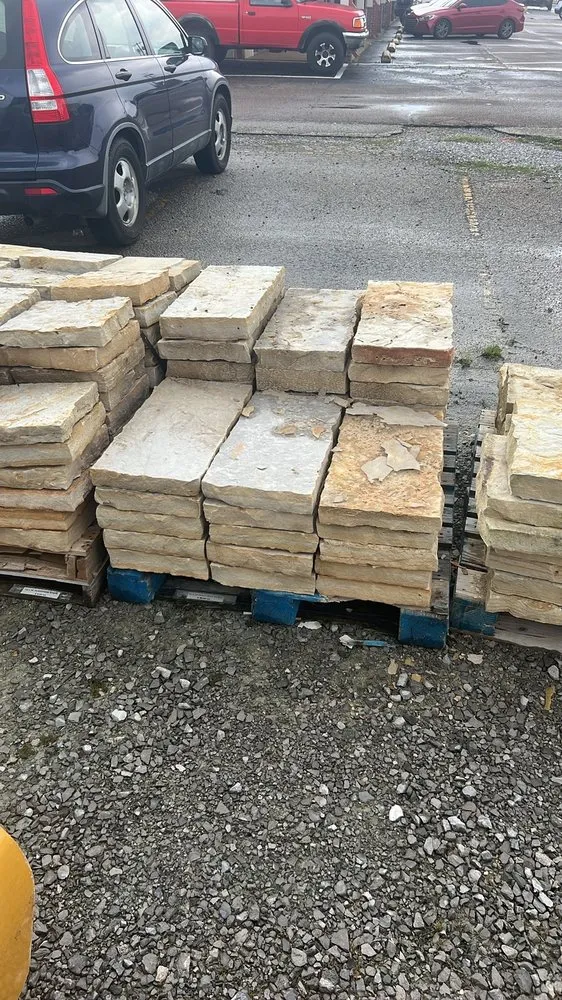 Top-rated lawn care service near you in Union City, TN by Mulch & More