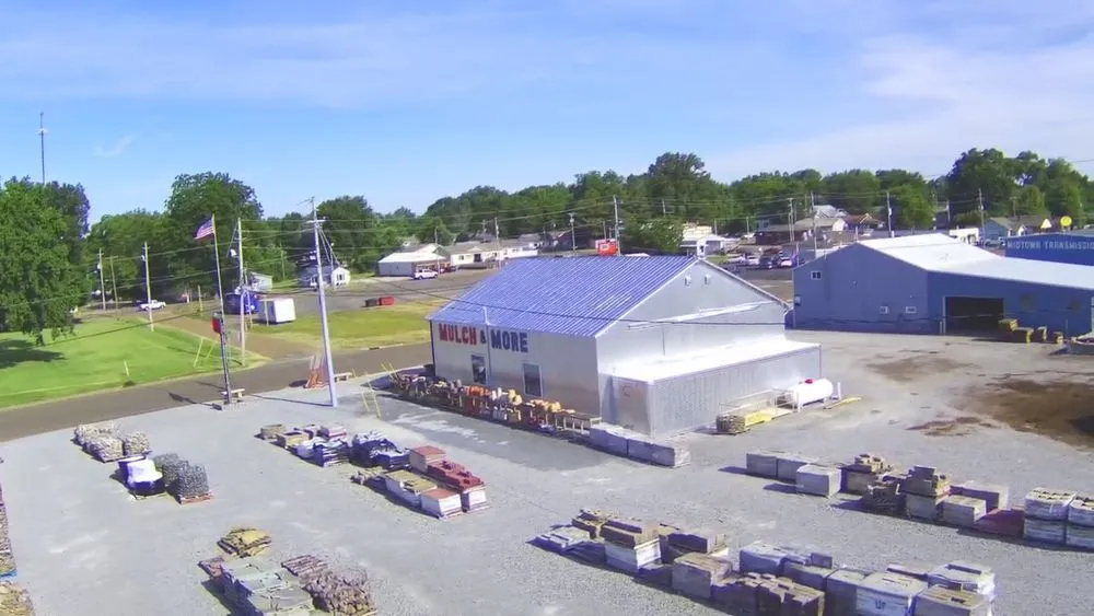 Top-rated garden landscaping for beautiful yards in Union City, TN by Mulch & More