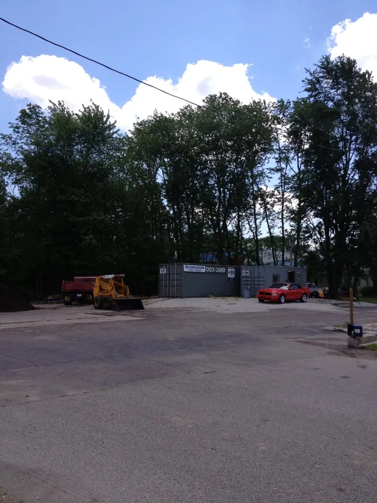 Trusted lawn care service for year-round maintenance across Terre Haute, IN - Mulch America