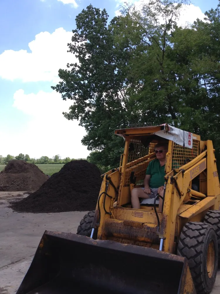 Expert garden landscaping in Terre Haute, IN by Mulch America