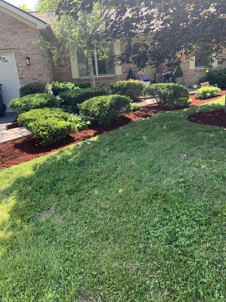 Top-rated lawn mowing service in New Richmond, OH - Mulch Boys