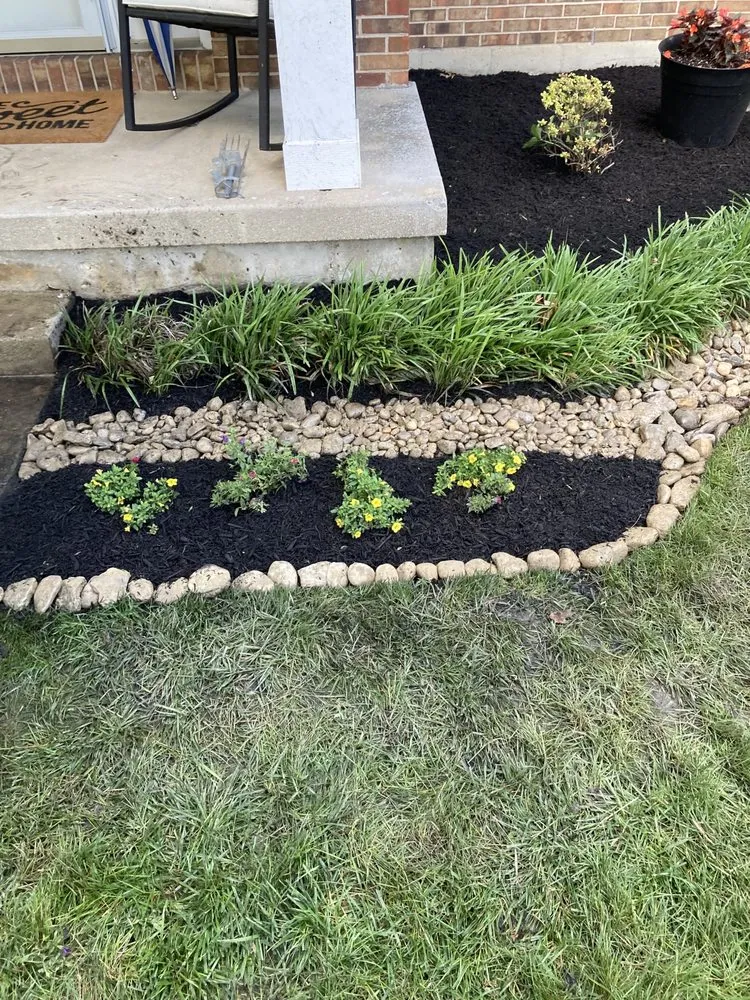 Reliable yard cleanup service in Hamilton, OH by Mulch Man Landscaping