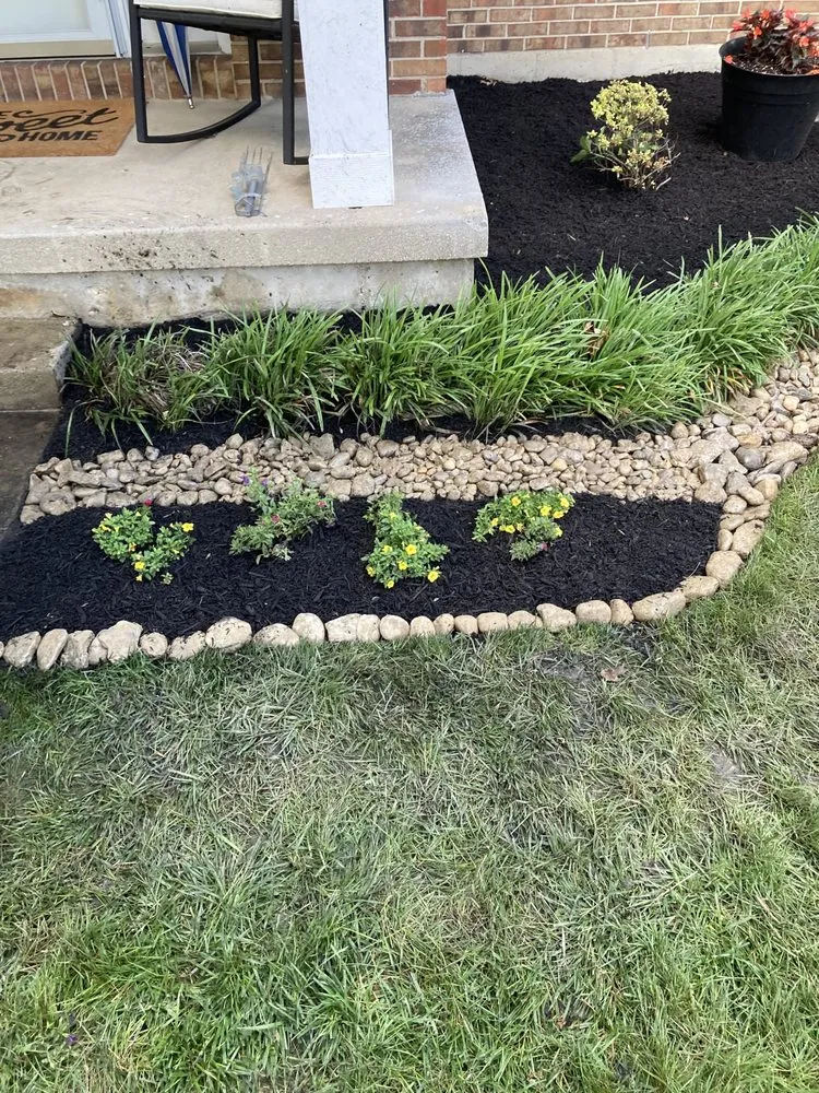 Custom lawn mowing service in Hamilton, OH - Mulch Man Landscaping