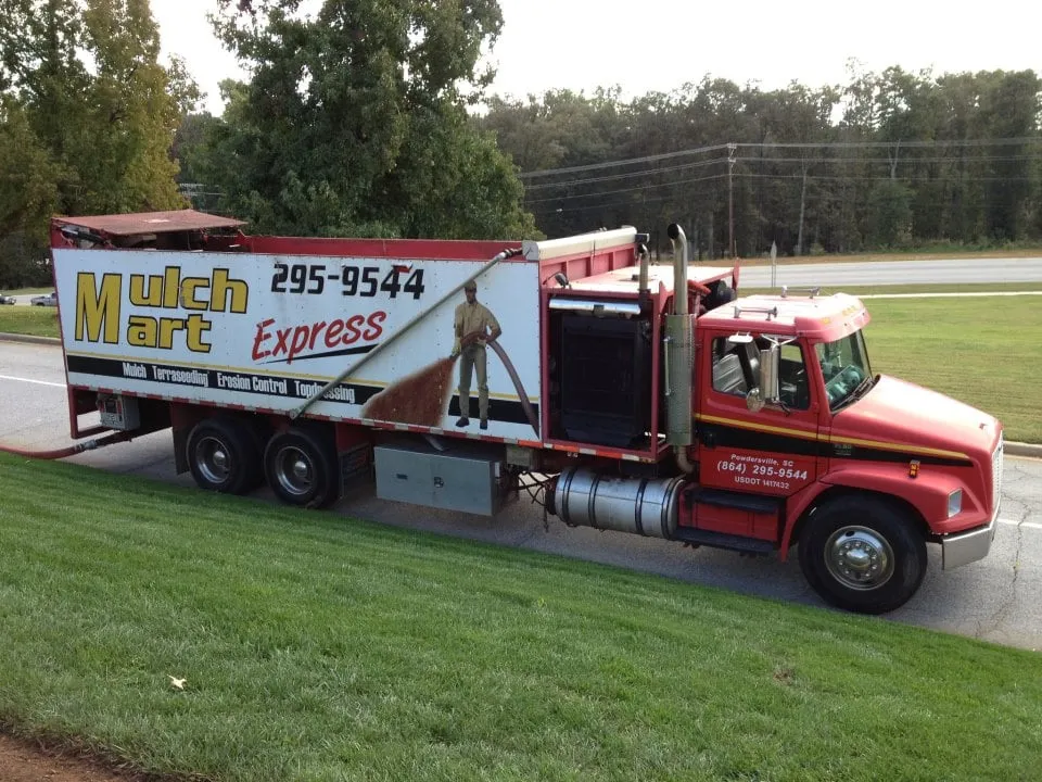 Reliable outdoor landscaping in Greenville, SC - Mulch Mart of Powdersville