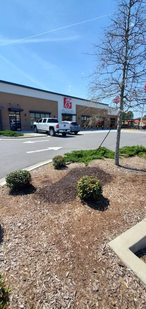 Expert garden landscaping in Cleveland, TN - Mulch Master Spray Solutions