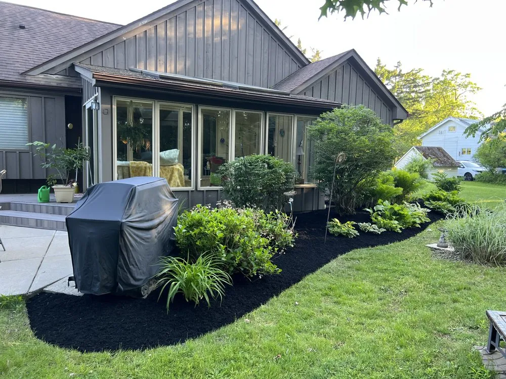 Trusted lawn mowing service in Buffalo, NY - Mulch Masters