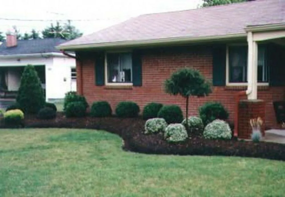 Local garden landscaping for outdoor upgrades in Houston, TX by Mulch n More by John Woodley