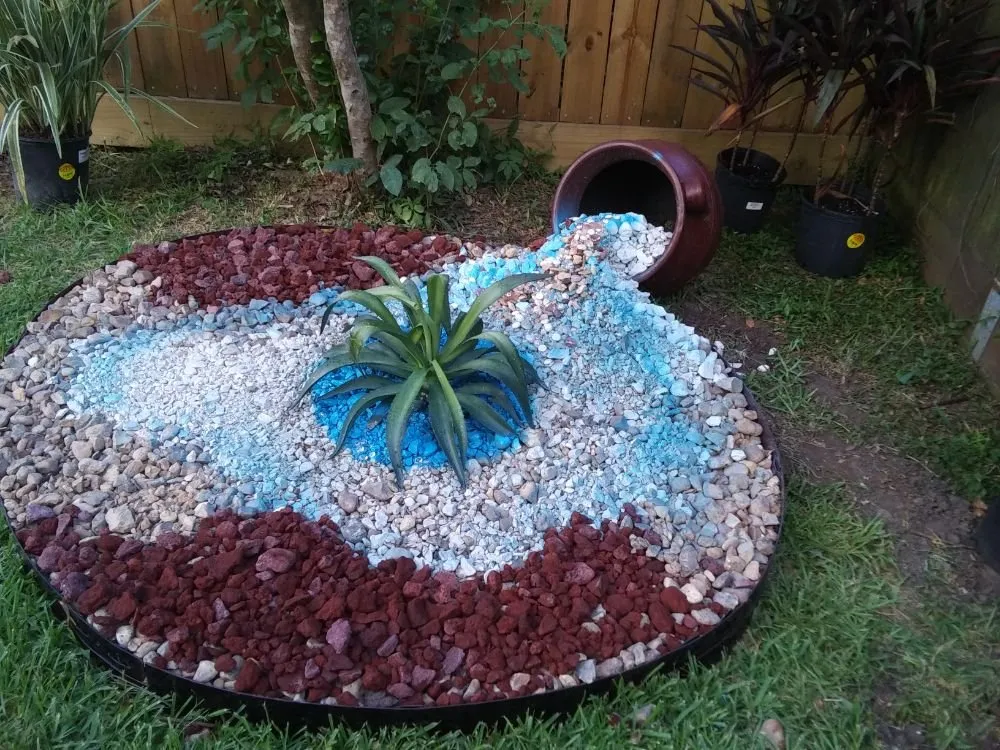 Local garden landscaping in Houston, TX - Mulch n More by John Woodley