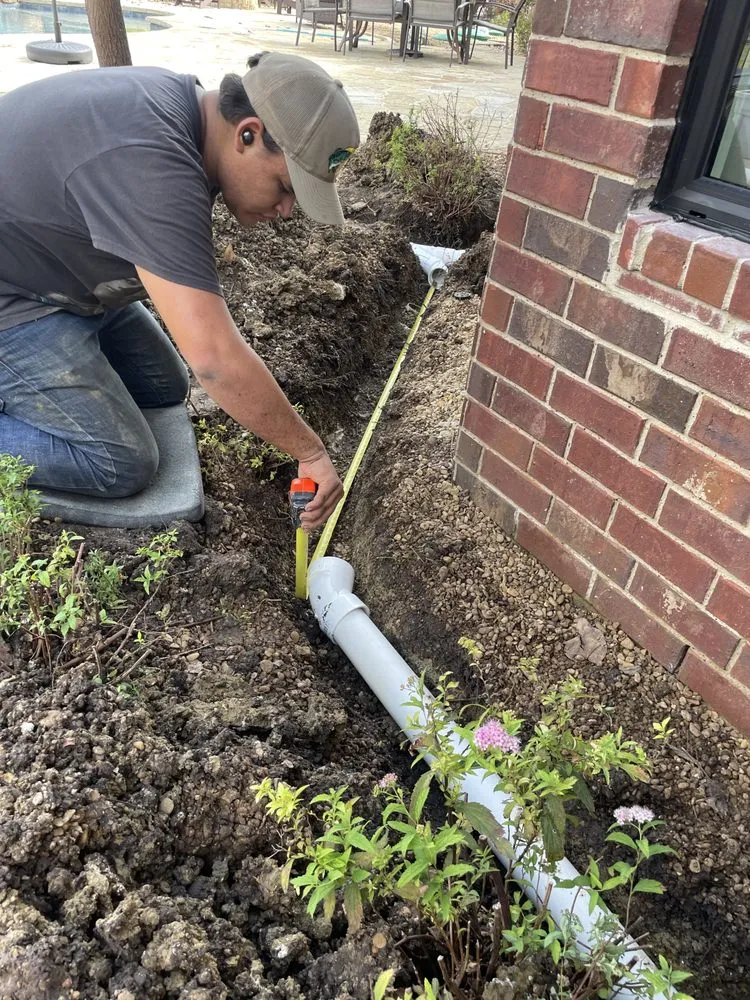 Expert landscaping services for year-round maintenance in Carrollton, TX by Mulch Services