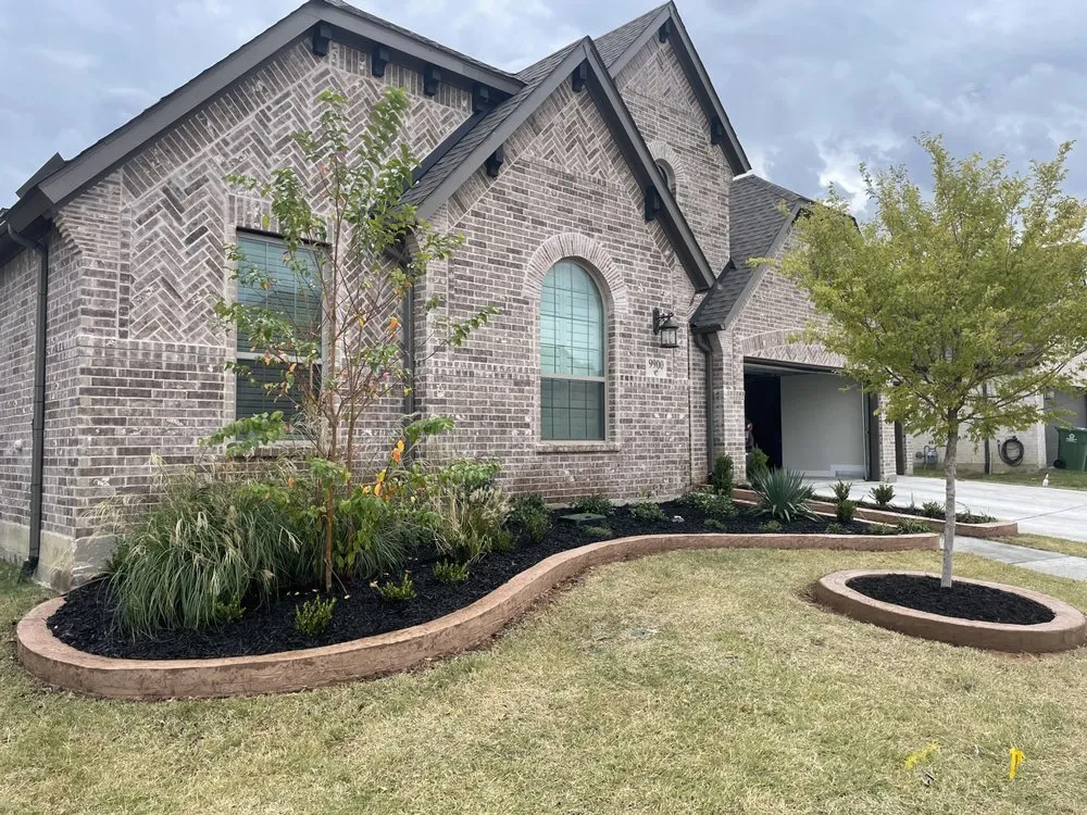 Affordable residential landscaping near you in Carrollton, TX by Mulch Services