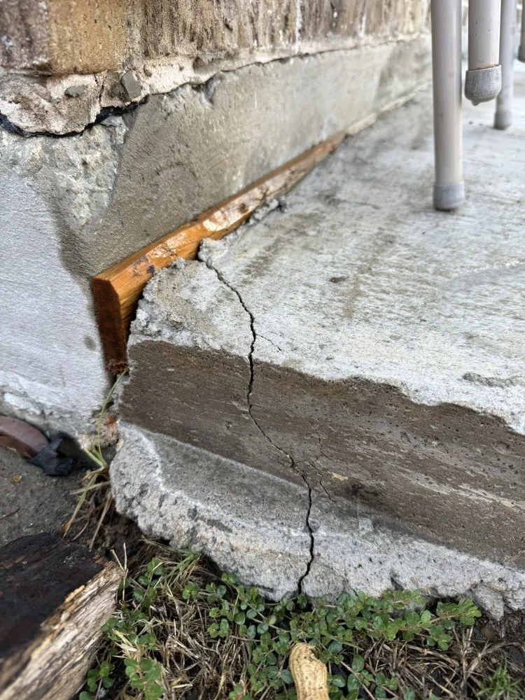 Local yard maintenance near you across Carrollton, TX - Mulch Services