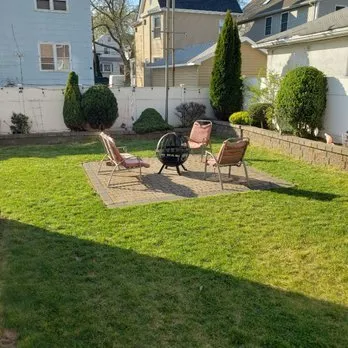 Top-rated lawn care service experts serving Cincinnati, OH - Muldoon Lawn care