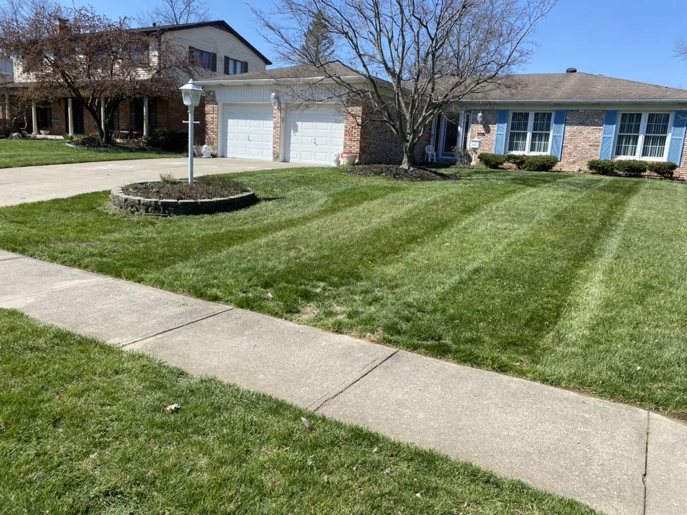 Trusted outdoor landscaping in Cincinnati, OH by Muldoon Lawn care