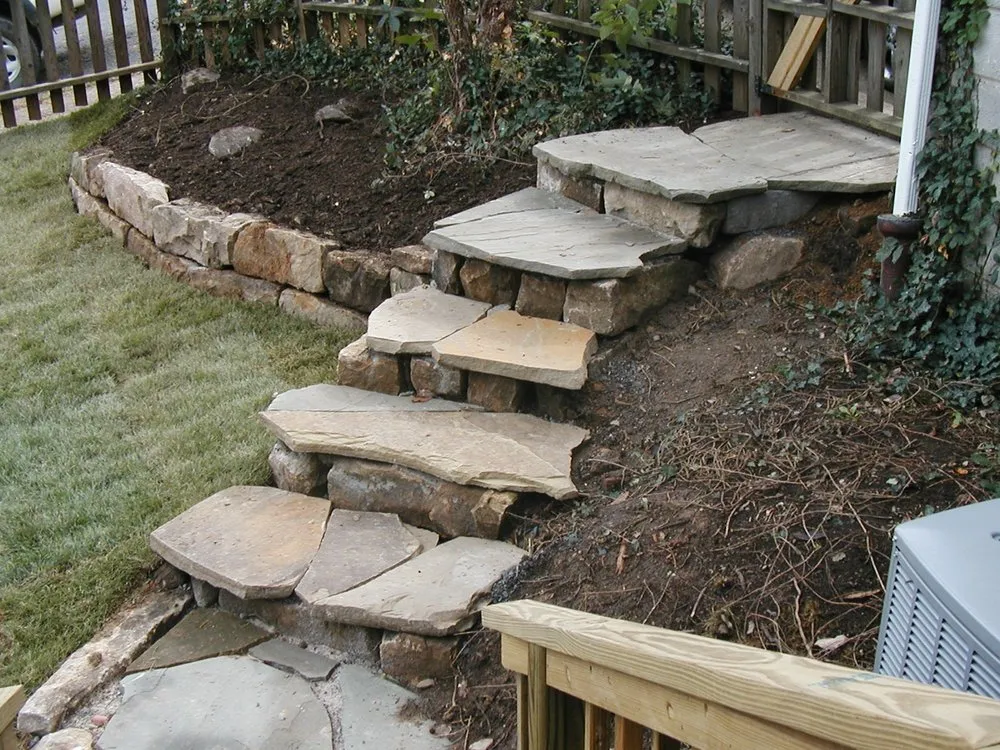 Reliable yard maintenance experts serving Morgantown, WV - Mulkeen Landscaping & Tree Service
