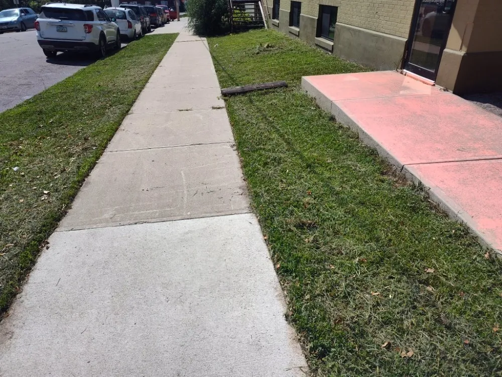 Local landscape design with custom design in Mason City, IA by Mullet Lawncare