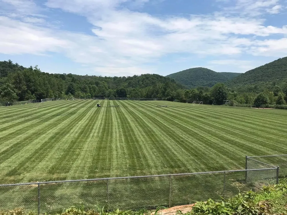 Custom yard cleanup service for beautiful yards in Pottsville, PA by Mullin Lawn and Garden Care