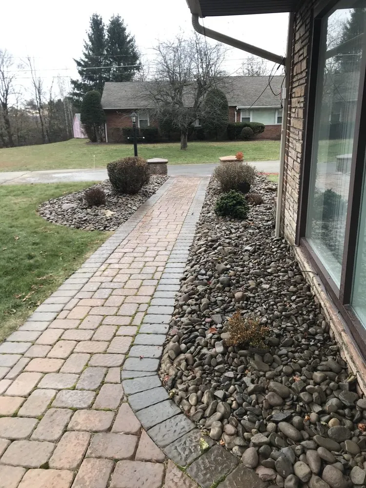 Expert landscaping services in Pottsville, PA - Mullin Lawn and Garden Care