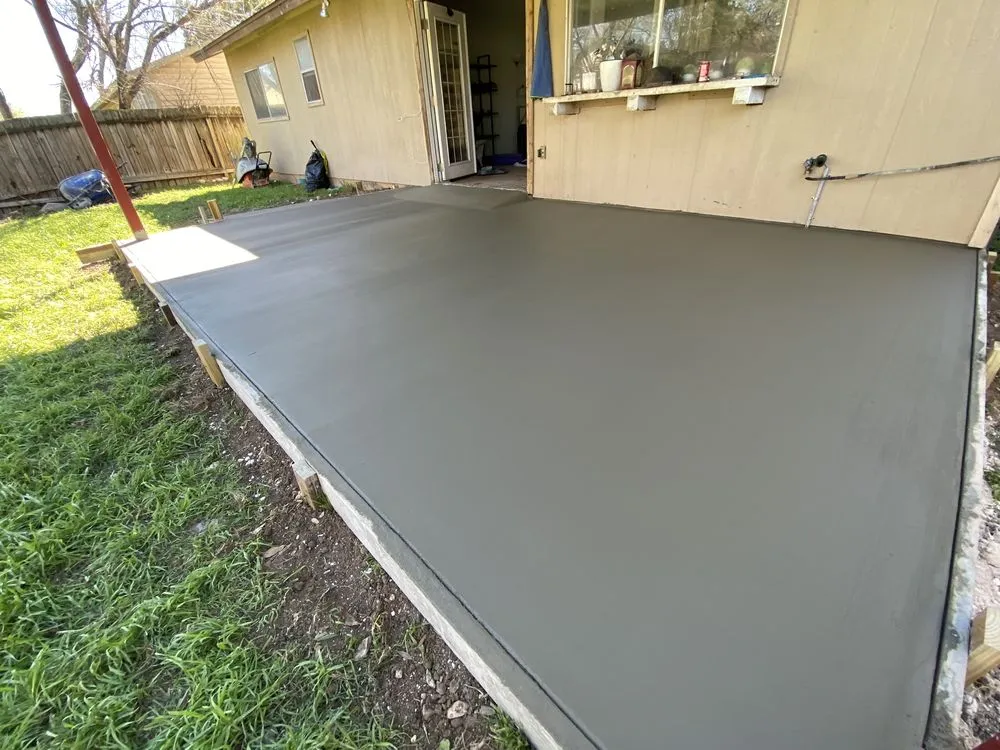 Top-rated yard maintenance with custom design across San Antonio, TX - MultiColor Masonry & Landscaping