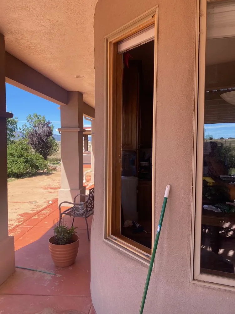 Trusted yard cleanup service experts serving Rio Rancho, NM - Multipurpose Men