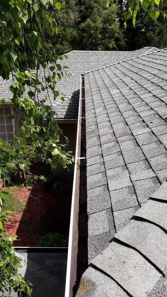 Custom lawn care service for beautiful yards in Oroville, CA by MultiServe Exterior Cleaning Services