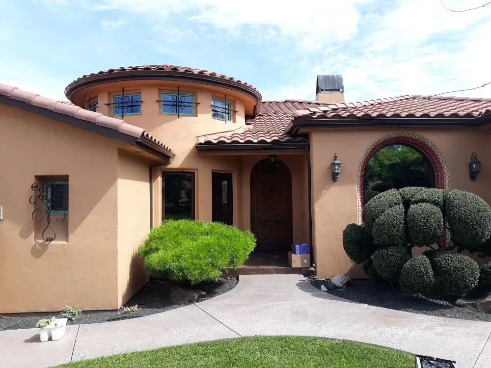 Custom lawn mowing service for beautiful yards in Oroville, CA by MultiServe Exterior Cleaning Services