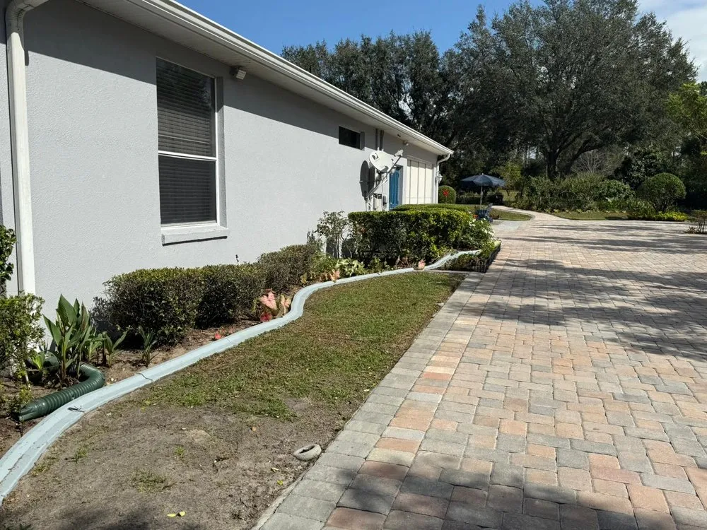 Custom landscape design experts serving Groveland, FL - Multiservices J&H
