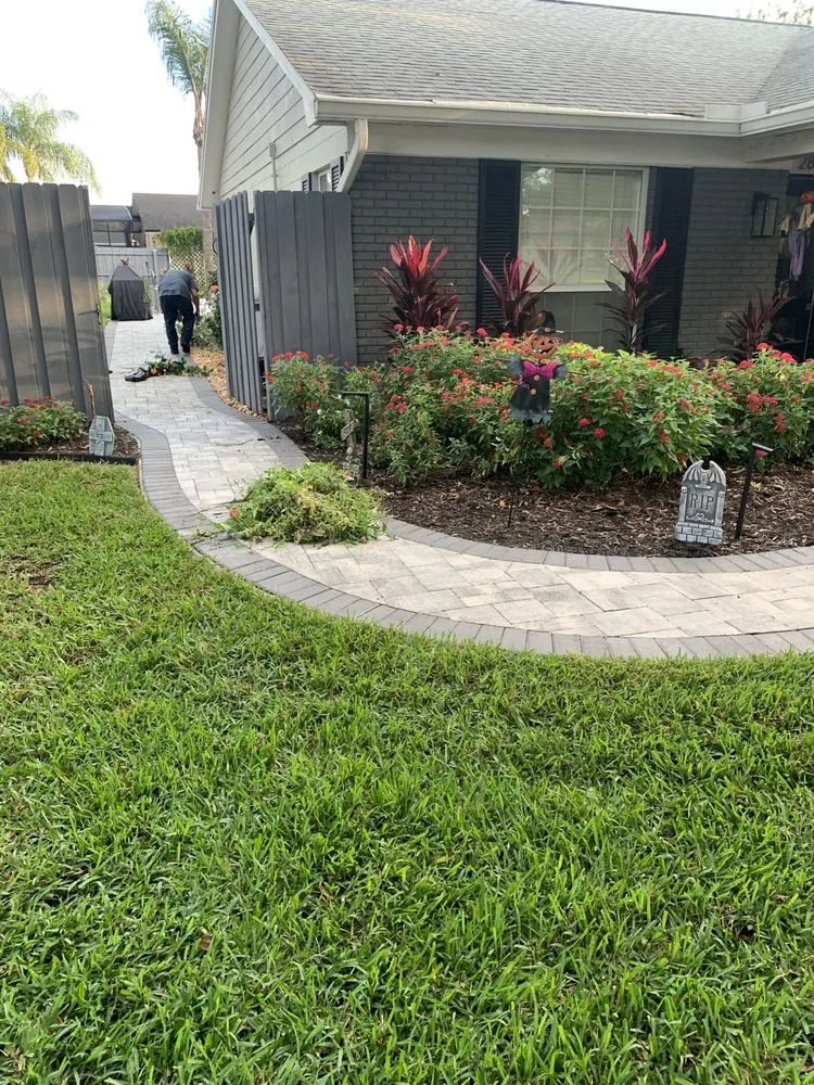 Top-rated landscape design for beautiful yards across Orlando, FL - MultiServices& Landscaping 4 U