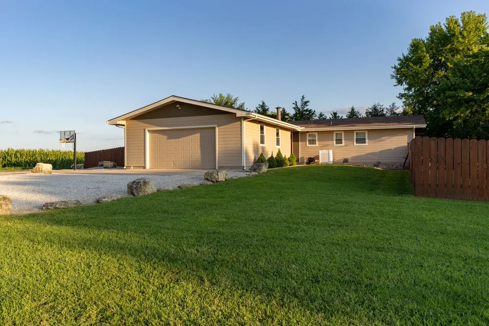 Custom landscape design experts serving Mulvane, KS - Mulvane Lawn Care