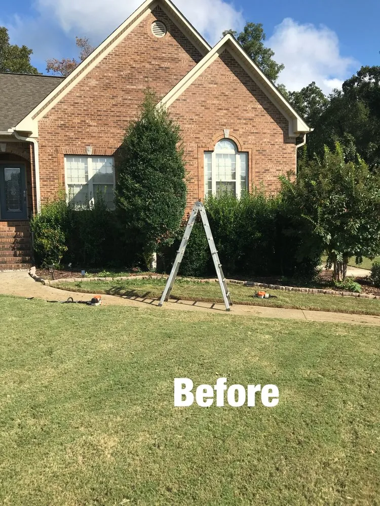 Local lawn mowing service in Hayden, AL by Mulvehill Landscaping