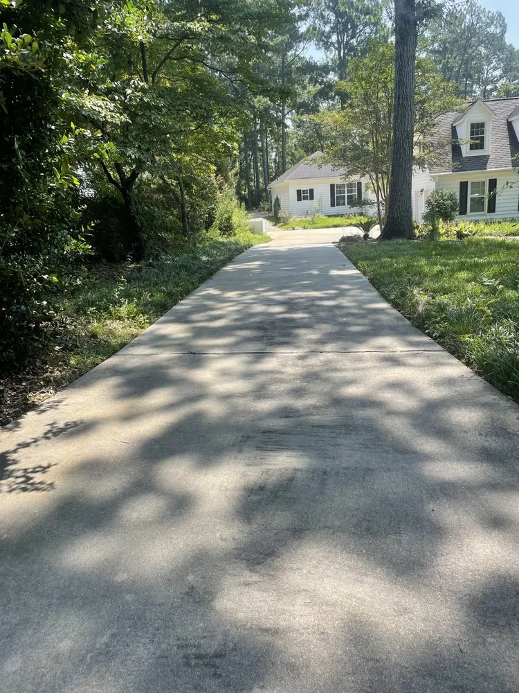 Affordable outdoor landscaping with custom design in Windsor, SC by Mumz Helping Handz
