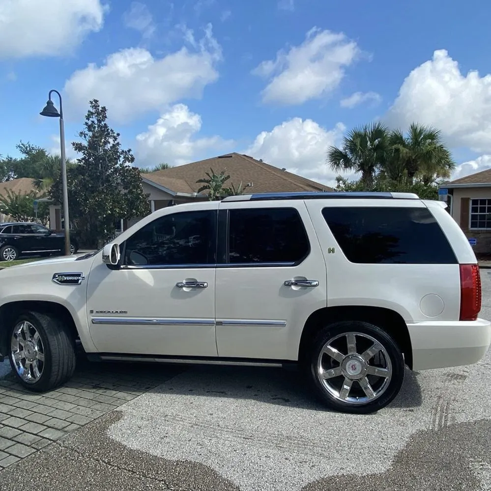 Affordable yard cleanup service experts serving Deland, FL - Mundell's Lawn & Landscape