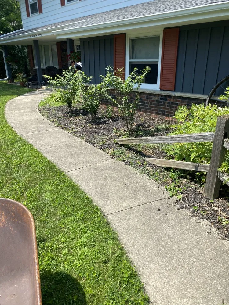 Affordable lawn mowing service near you in Muskego, WI by Mundo Jr Landscaping