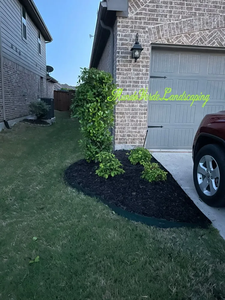 Reliable garden landscaping for residential properties in Allen, TX by Mundo Verde Landscaping