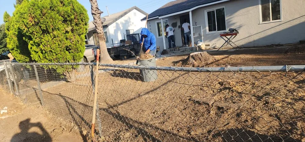 Top-rated landscaping services experts serving Fresno, CA - Mundos Landscaping & Demolition