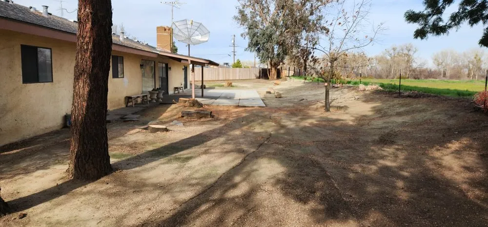 Top-rated lawn care service near you across Fresno, CA - Mundos Landscaping & Demolition