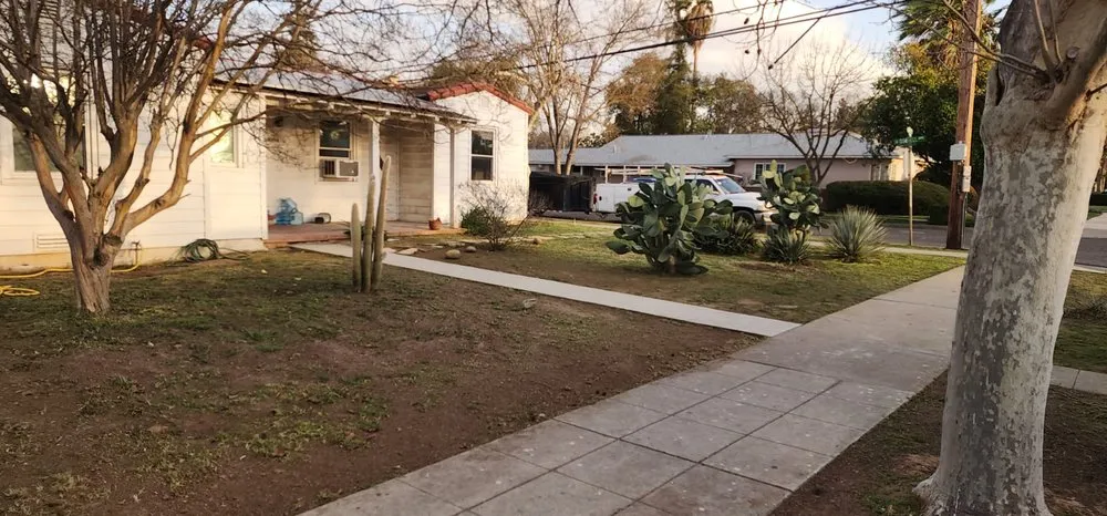 Local yard maintenance experts serving Fresno, CA - Mundos Landscaping & Demolition