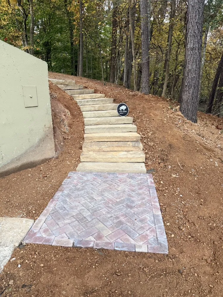 Professional lawn care service for beautiful yards in Atlanta, GA by Mundo’s outdoor living