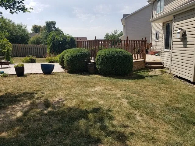 Local landscape installation for residential properties across Des Moines, IA - Muniz Lawn Care and Snow Removal