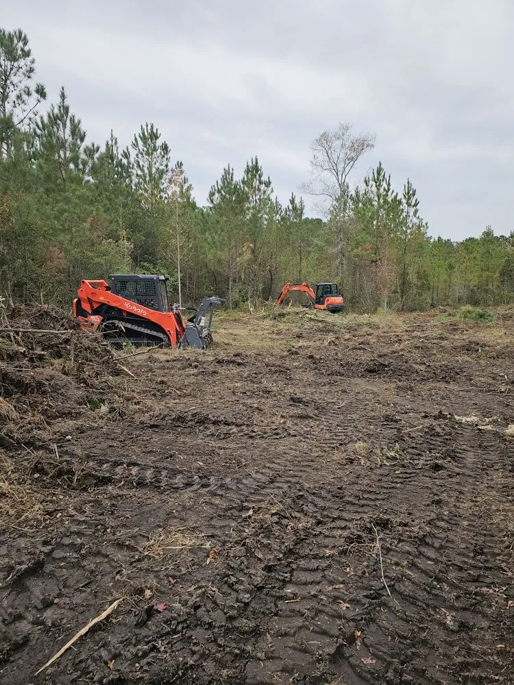 Expert lawn care service for outdoor upgrades across Bonneau, SC - Munn Contractors