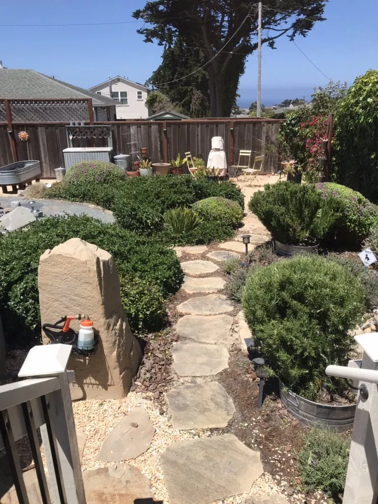 Reliable garden landscaping experts serving Richmond, CA - Munos Landscaping