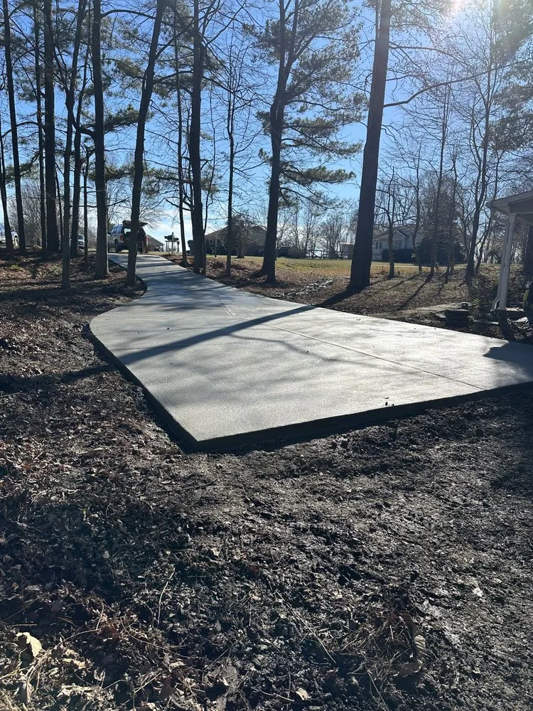 Top-rated yard cleanup service in Lake Park, NC by Munoz Concrete & General Construction