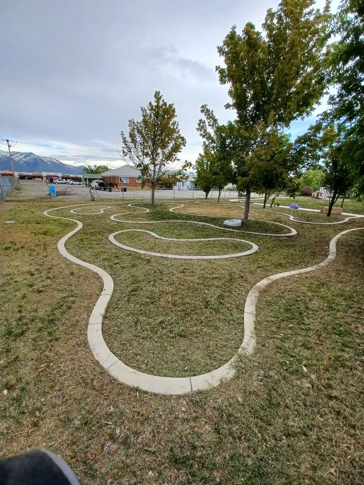 Trusted garden landscaping in Washington Terrace, UT - Munoz Hauling Services