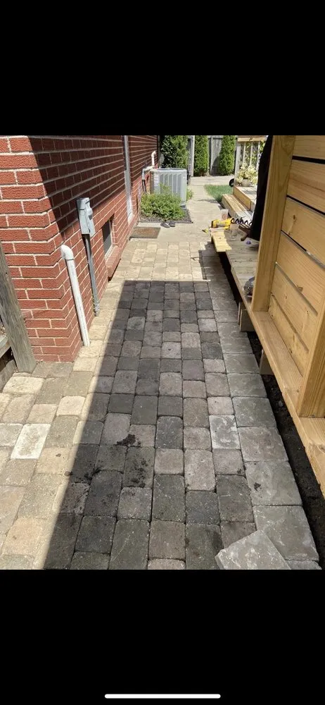 Trusted garden landscaping for residential properties in Clive, IA by Munoz Landscaping