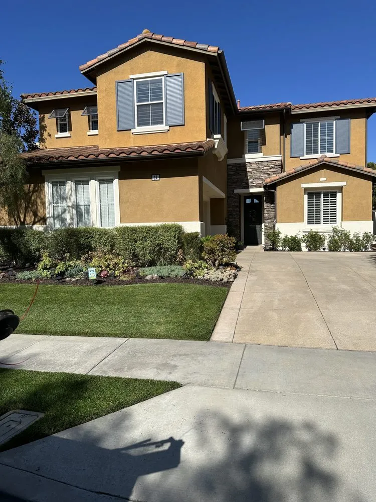Affordable outdoor landscaping for beautiful yards across Riverside, CA - Munoz Landscaping