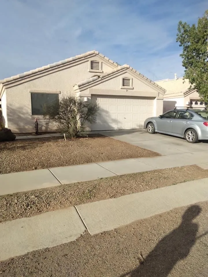 Professional landscape installation for year-round maintenance in Tucson, AZ by Munoz landscaping