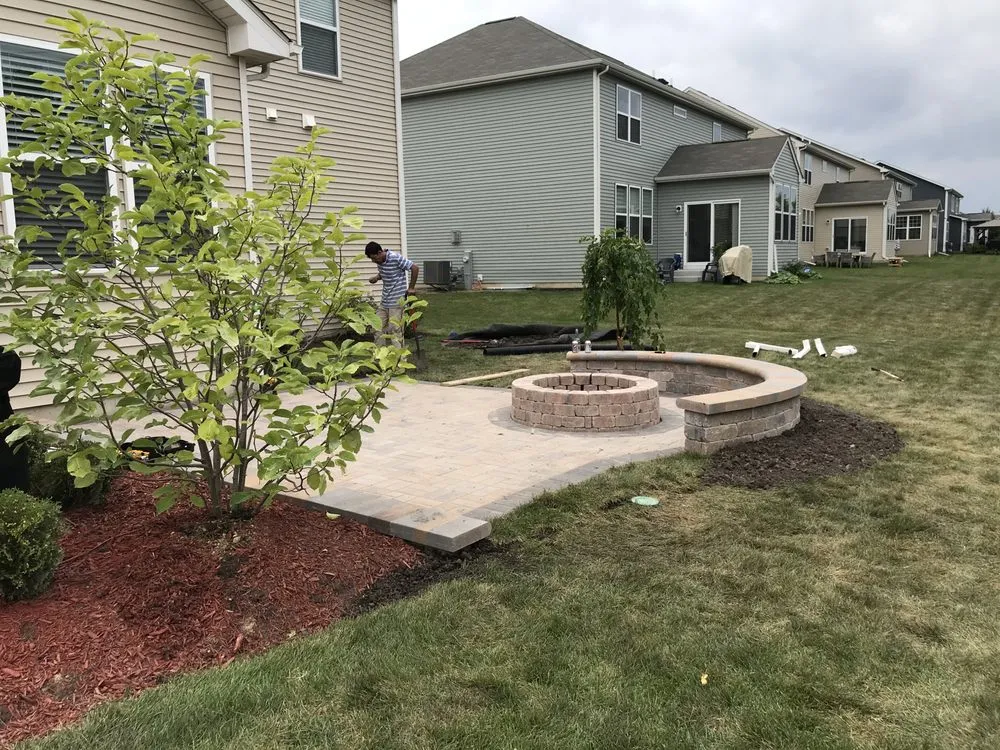Expert landscape design in West Chicago, IL - Munoz landscaping